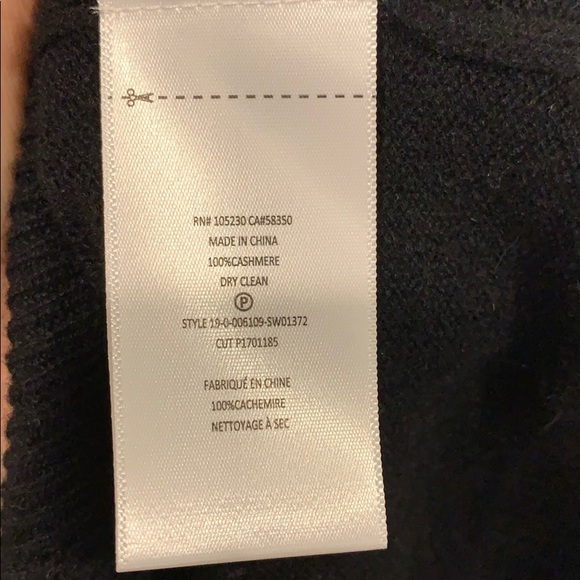 Equipment Madalene Cashmere Sweater - Picture 3 of 9